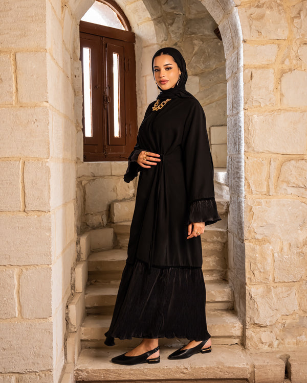 Pleated End Abaya - Black