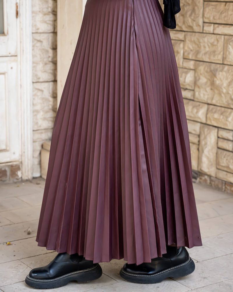 Pleated Leather Skirt - Maroon