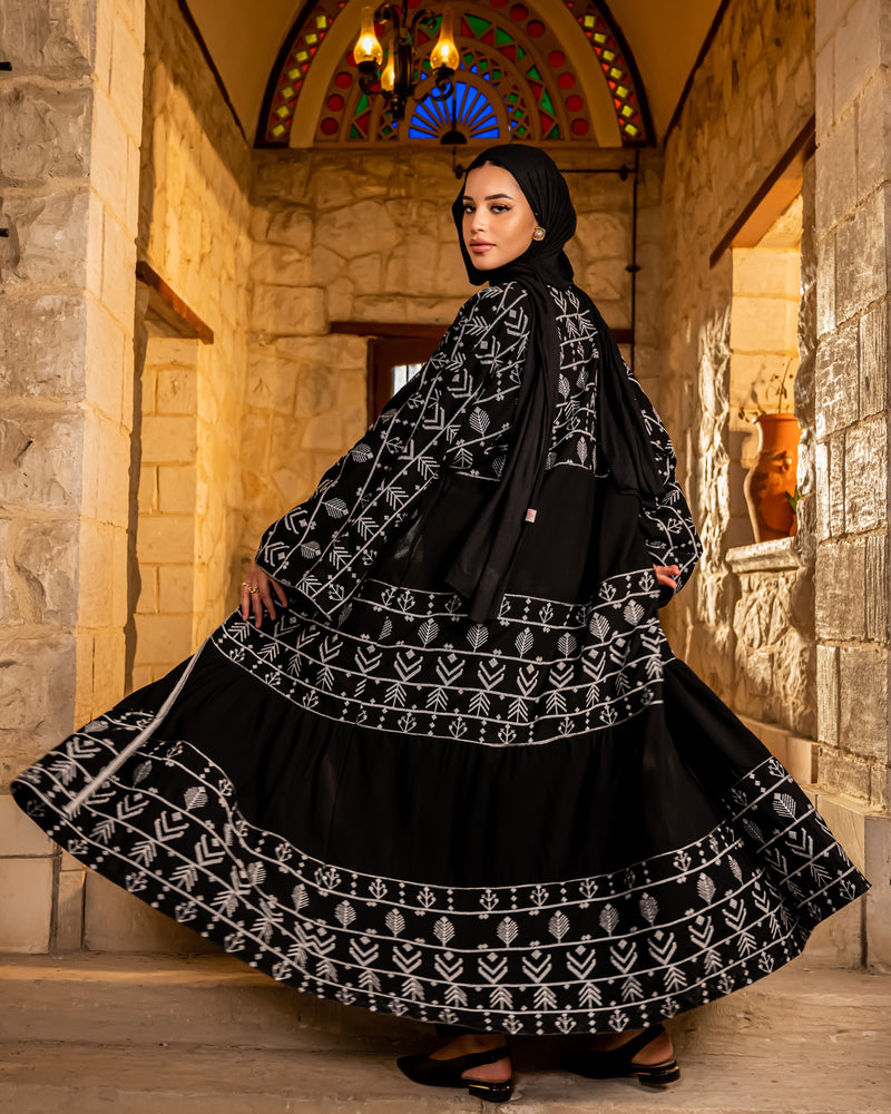 Serma Embroidery Kaftan - Black